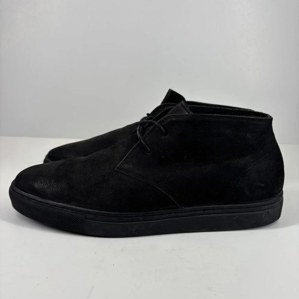 Banana Republic Men's US 9.5M Black Leather Shearling-Lined Comfort Chukka Boots